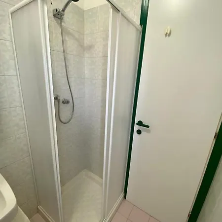Diciannove Apartment *